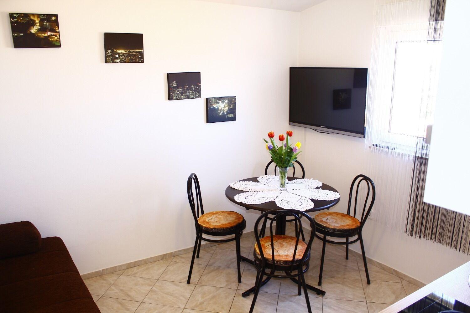 Apartments Almond วีร์ ภายนอก รูปภาพ